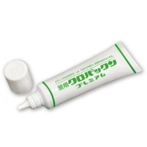 【 パックタイプ 】薬用クロパックン プレミアムシミ クリーム 通販 薬用クロパックン プレミアム 30g シミケア 美容液 吸着パック ピンポイント吸着パック 集中ケア 部分 パック 顔 フェイス フェイシャル しみ 黒ずみ 医薬部外品 部分パック 塗布タイプ ジェルパック スキンケア 美容 コスメ